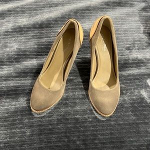 Reaction - suade hills